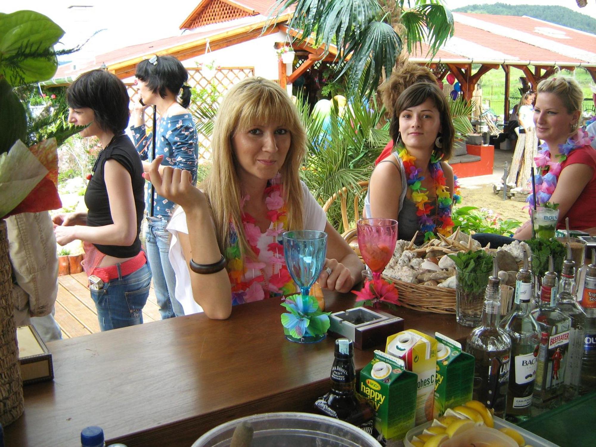 Holiday Vendeghaz Es Szabadidokert Jardanhaza Luaran gambar