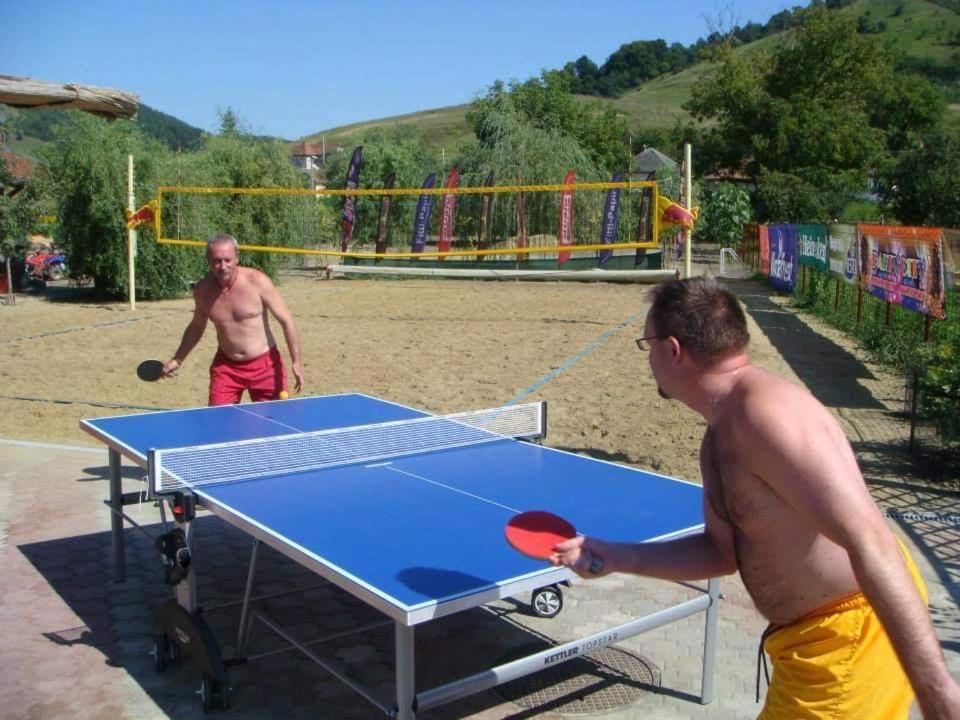 Holiday Vendeghaz Es Szabadidokert Jardanhaza Luaran gambar
